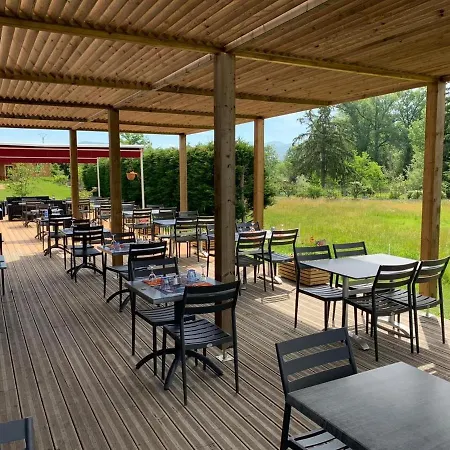 La Galoche Restaurant-gites 公寓 *